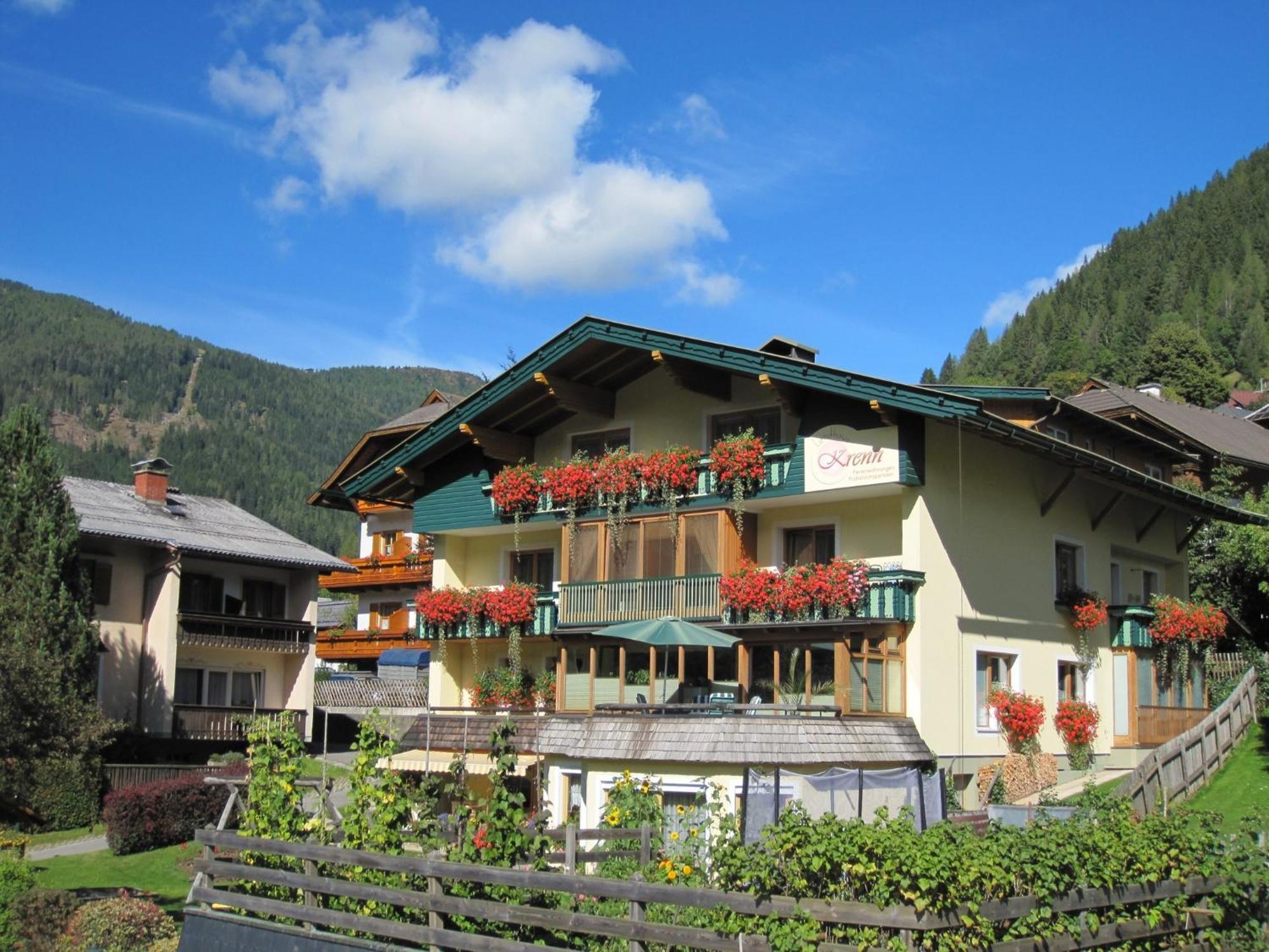 Отель Landhaus Krenn Бад Кляйнкирххайм Экстерьер фото