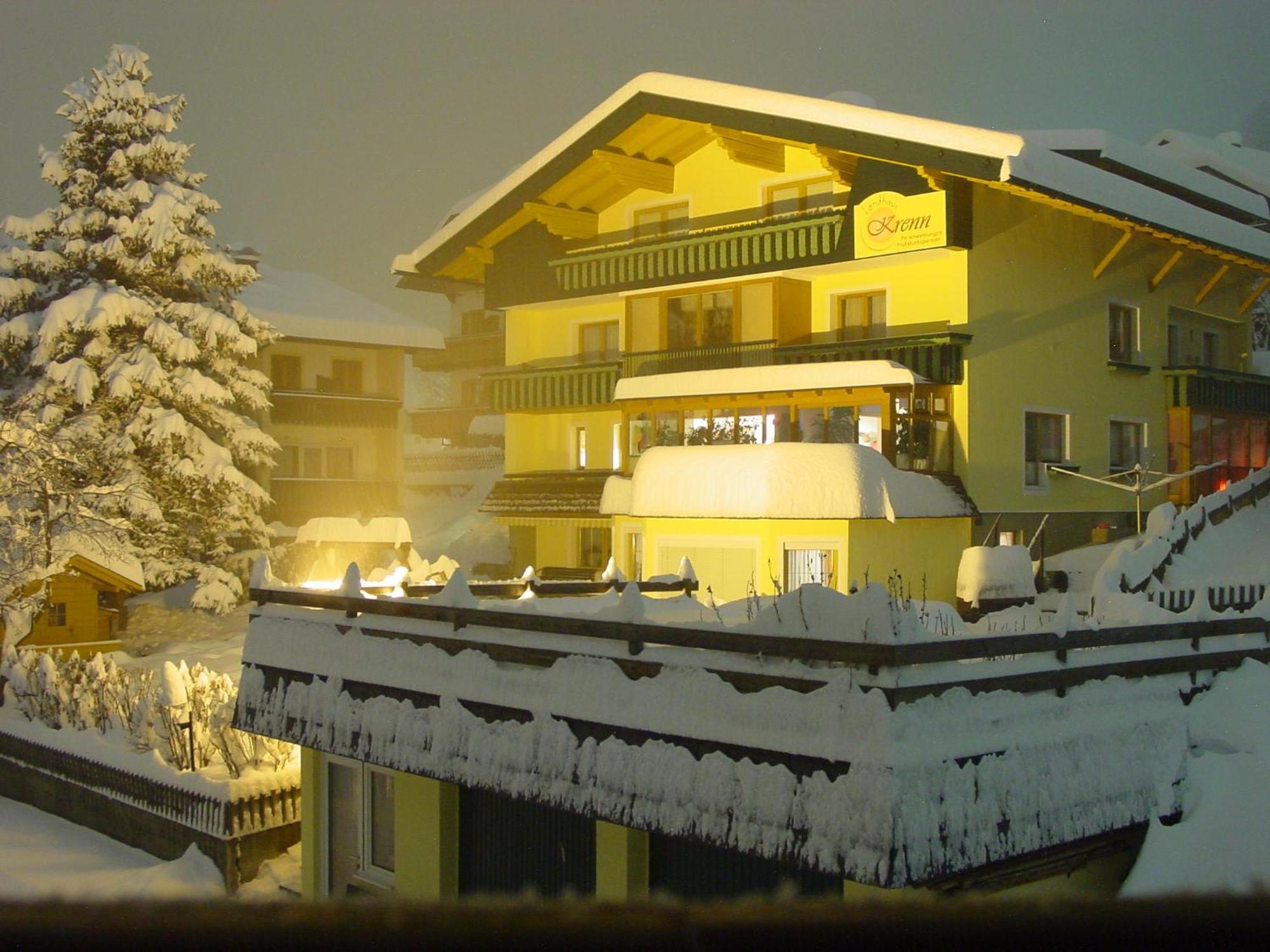Отель Landhaus Krenn Бад Кляйнкирххайм Экстерьер фото